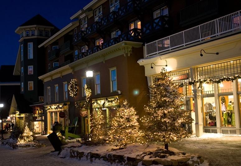 Top Of The World Hotel Snowshoe Exterior photo