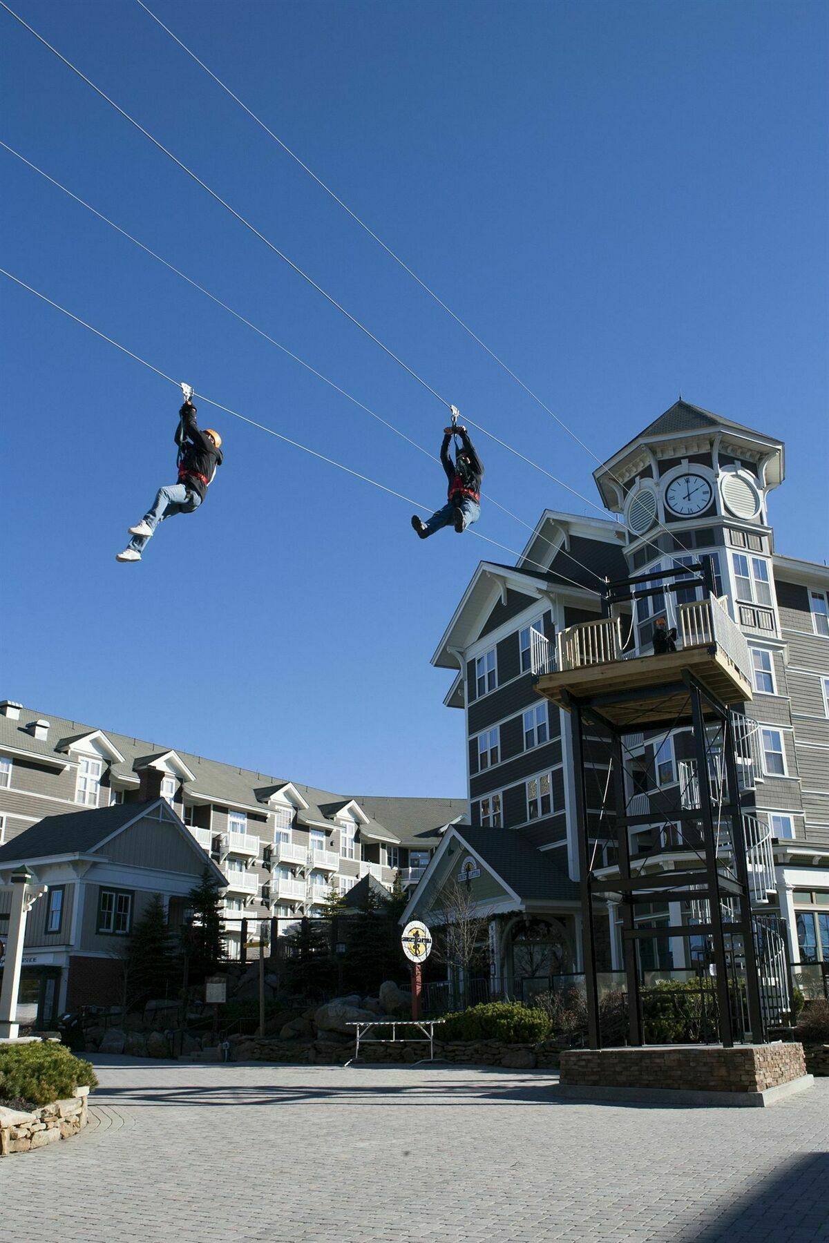 Top Of The World Hotel Snowshoe Exterior photo